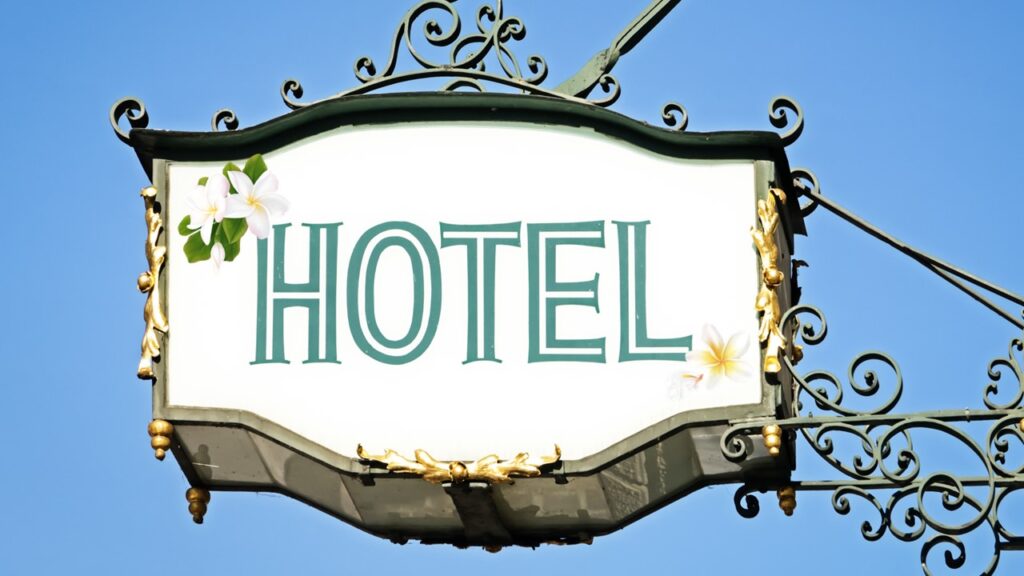 A hotel escape- virtual escape room